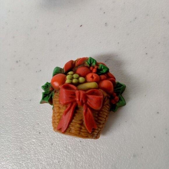 Vintage Holiday Pin Pinback Brooch Lot of 8 Halloween Christmas Easter Witch - Picture 14 of 16